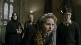 『ハリー・ポッター』女優、成人向けSNS参入は「恥ずかしかった」が4人の子供を養うため