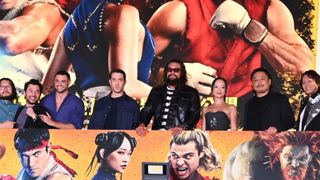 ジェイソン・モモア、新宿降臨!実写版『ストリートファイター』キャストが凱旋イベント「最高の気分だよ!」