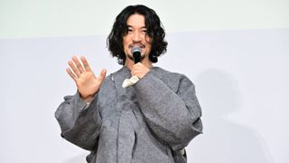 斎藤工、フグをイメージした衣装で登場!フグをめぐるドキュメンタリー『GUN FISH』の続編に期待