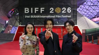 山崎賢人&松下洸平&武井咲に韓国熱狂!釜山国際映画祭で『殺人の門』世界初上映