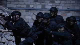 今夜「VIVANT」真の戦いの幕開け 別班奪還チームがシャキ城突入