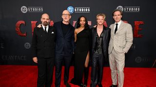 DC映画『クレイフェイス』LAプレミア開催！「ヴィラン映画の新たなスタンダード」と絶賛
