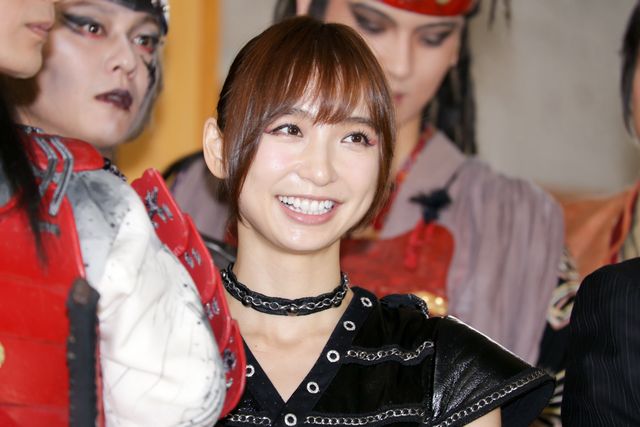 篠田麻里子、"殺しにいく気”で！　初殺陣挑戦に奮闘　画像ギャラリー（3枚目）