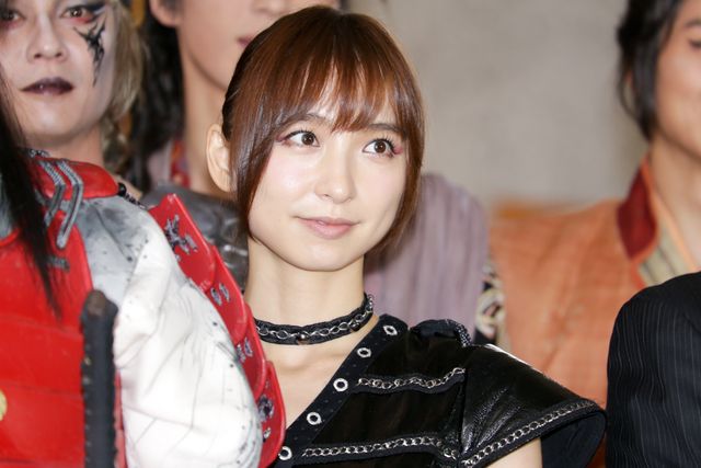 篠田麻里子、"殺しにいく気”で！　初殺陣挑戦に奮闘　画像ギャラリー（5枚目）