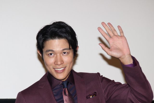 白石隼也＆鈴木亮平ら登壇！『彼岸島　デラックス』初日舞台あいさつフォトギャラリー（3枚目）