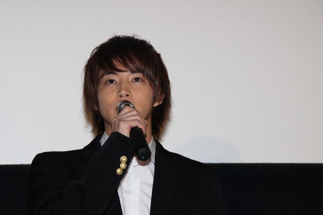 白石隼也＆鈴木亮平ら登壇！『彼岸島　デラックス』初日舞台あいさつフォトギャラリー（5枚目）