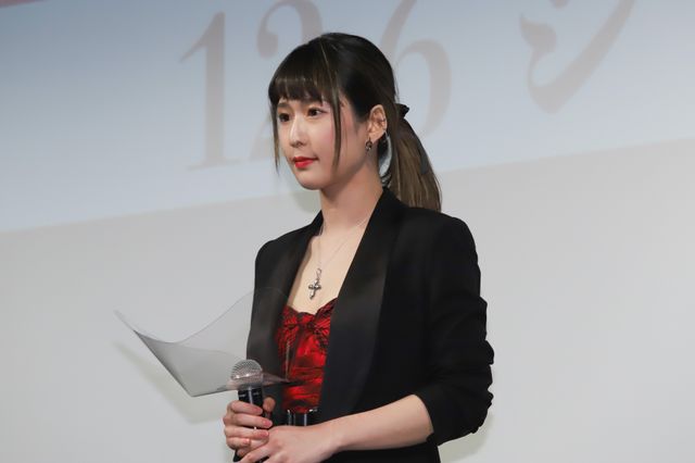 モーガン茉愛羅、ベリーショート＆白の装いで　『エッシャー通りの赤いポスト』ジャパンプレミア（6枚目）