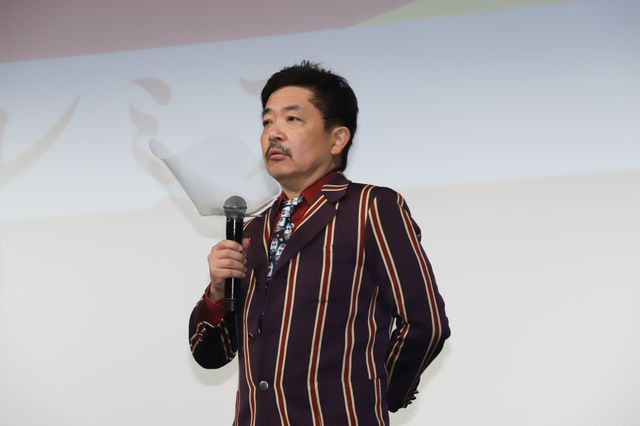 モーガン茉愛羅、ベリーショート＆白の装いで　『エッシャー通りの赤いポスト』ジャパンプレミア（11枚目）