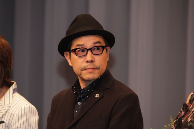 黒木瞳、艶やかな装いで舘ひろし、広末涼子らと『終わった人』会見へ（11枚目）