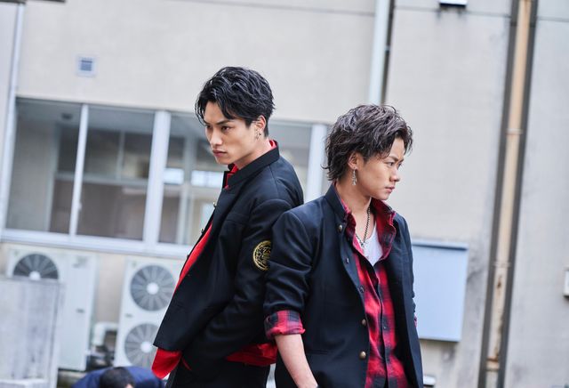 鈴木伸之×川村壱馬、兄弟役でヤンキー王子に！ドラマ「PRINCE OF LEGEND」場面写真（3枚目）
