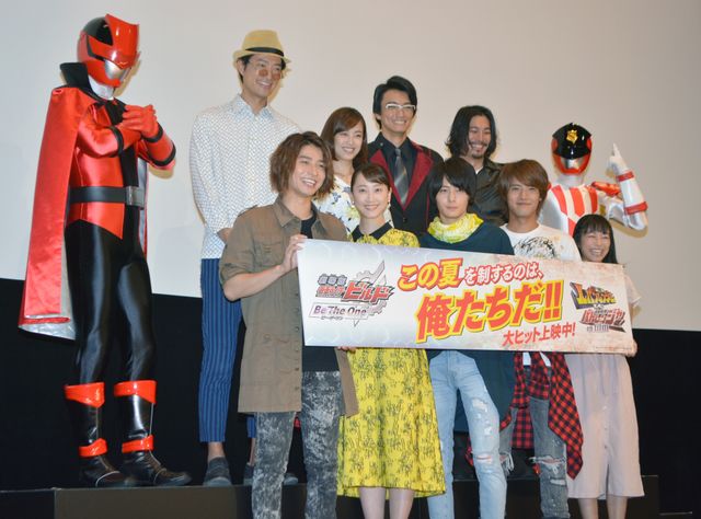 劇場版『仮面ライダービルド』キャストが集結！初日舞台あいさつ【写真15枚】（15枚目）