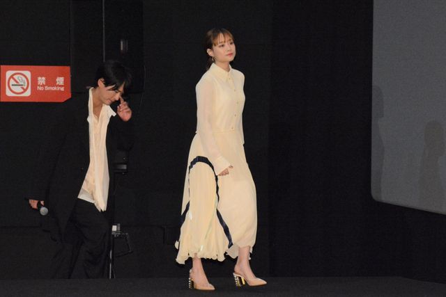 林遣都、中川大志、大原櫻子、浅香航大がキュートな犬たちと登壇！『犬部！』初日舞台あいさつ（2枚目）