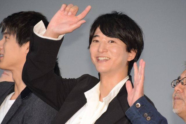 林遣都、中川大志、大原櫻子、浅香航大がキュートな犬たちと登壇！『犬部！』初日舞台あいさつ（16枚目）