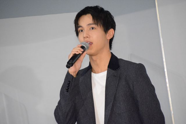 林遣都、中川大志、大原櫻子、浅香航大がキュートな犬たちと登壇！『犬部！』初日舞台あいさつ（19枚目）