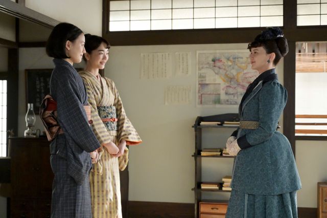 【画像10枚】朝ドラ「風、薫る」捨松（多部未華子）がやってきて…第111回場面写真（2枚目）