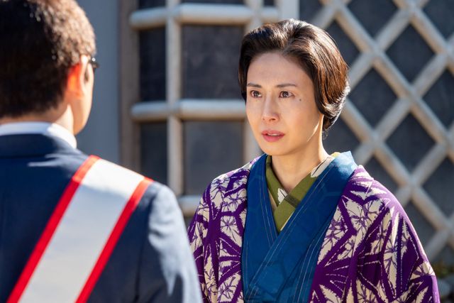 登美子（松嶋菜々子）の思いに涙あふれる…「あんぱん」第10週「生きろ」第50回場面写真：フォトギャラリー