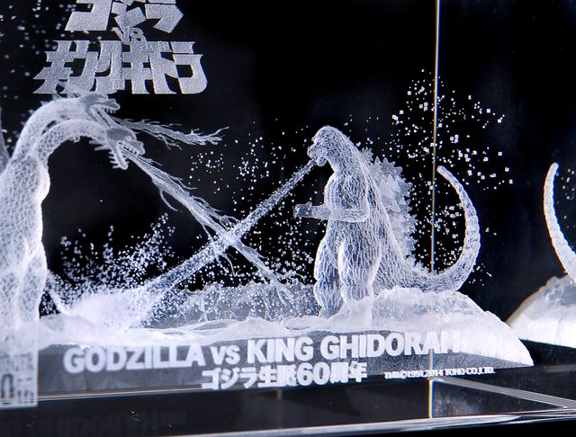 純金の「ゴジラVSキングギドラ」フォトギャラリー（7枚目）