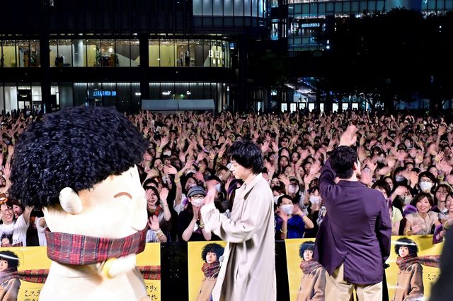 菅田将暉＆松下洸平、“整”化したビリケンさんに…！『ミステリと言う勿れ』大阪公開御礼トークショー＆舞台挨拶（2枚目）