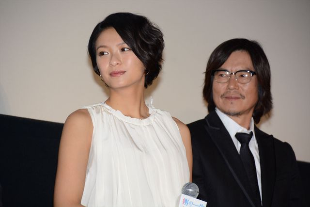 シュールすぎる“足チョコ”に爆笑！『娚の一生』初日舞台あいさつ（11枚目）