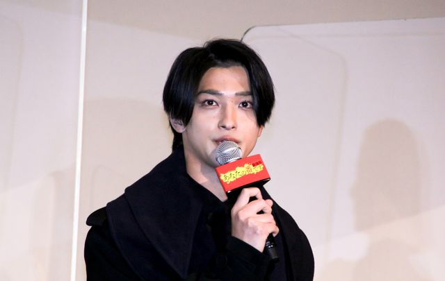 キャスト大集結！『あなたの番です　劇場版』初日舞台あいさつ（2枚目）