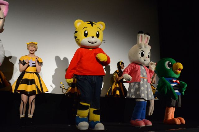 でんぱ組.inc、しまじろうたちとノリノリダンス！フォトギャラリー（2枚目）