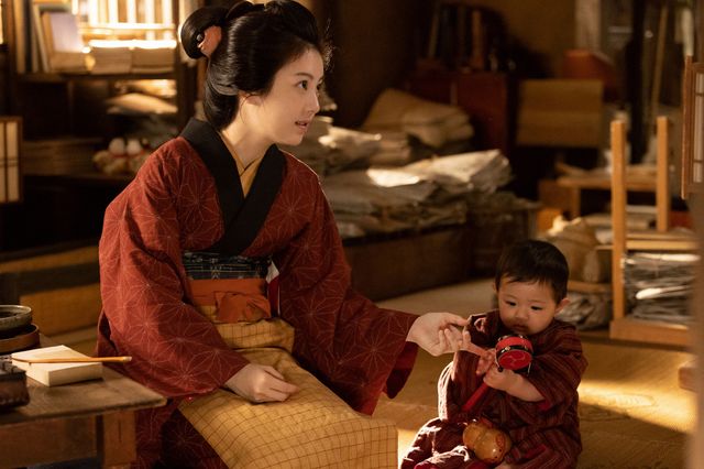 徳永たちも興味津々…「らんまん」第84回の場面写真（4枚目）