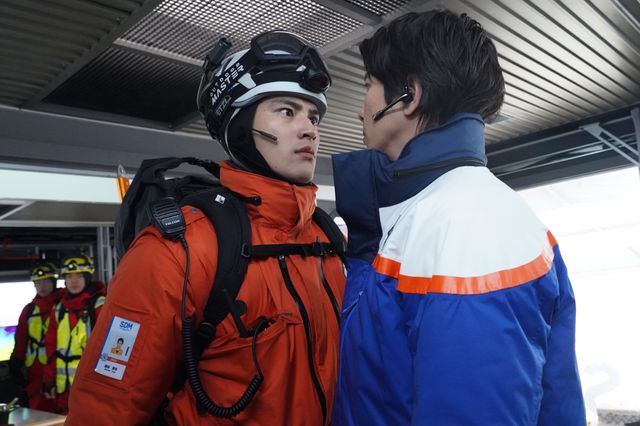 「ブルーモーメント」山下智久＆水上恒司、名バディ爆誕！2話場面写真（3枚目）