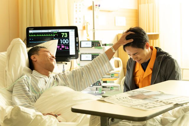 「ブルーモーメント」山下智久＆水上恒司、名バディ爆誕！2話場面写真（14枚目）