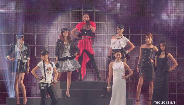 安室奈美恵、圧巻のパフォーマンス！フォトギャラリー（5枚目）