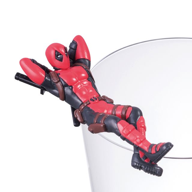 フチで寝そべりデップー！人気フィギュアシリーズに！＜全5種＞：フォトギャラリー