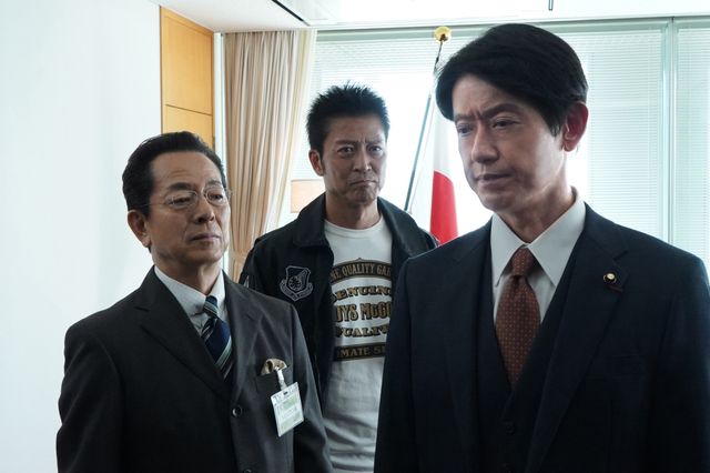 右京さんvs現職総理！「相棒 season25」初回スペシャル場面写真（13枚目）