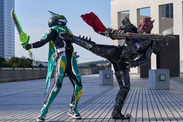 アークゼロ参戦！「仮面ライダーアウトサイダーズep.2　滅びの予兆とデザストの覚醒」場面写真（2枚目）