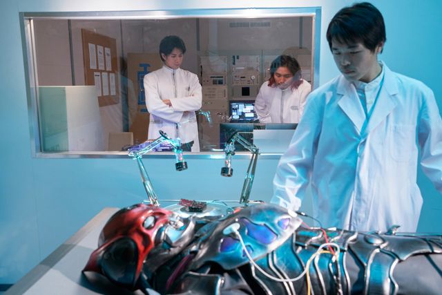 アークゼロ参戦！「仮面ライダーアウトサイダーズep.2　滅びの予兆とデザストの覚醒」場面写真（3枚目）