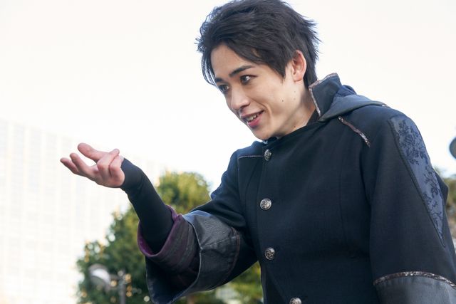 アークゼロ参戦！「仮面ライダーアウトサイダーズep.2　滅びの予兆とデザストの覚醒」場面写真（5枚目）