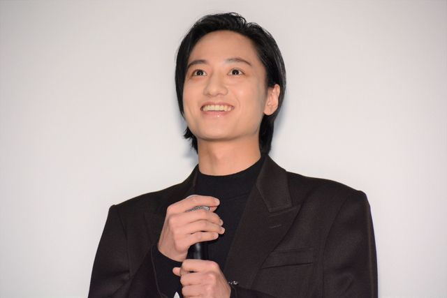 イケメン！宮沢氷魚＆藤原季節ら登壇『his』公開記念舞台あいさつ（2枚目）