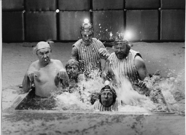 クー！大ヒットカルトSF『不思議惑星キン・ザ・ザ』初ブルーレイ化！ギャラリー（8枚目）