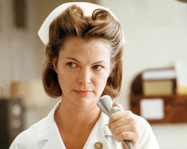 ご冥福をお祈りいたします。- 映画『カッコーの巣の上で』ラチェッド看護師長役のルイーズ・フレッチャーさん