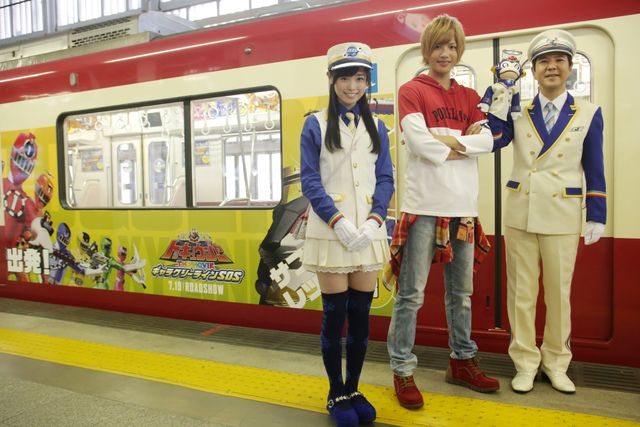 まいんちゃんこと福原遥の車掌姿！「スペシャルトッキュウレッシャー」出発式フォトギャラリー（7枚目）
