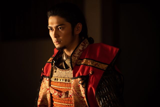 目力すごい！「どうする家康」眞栄田郷敦の武田勝頼＜7点＞（6枚目）