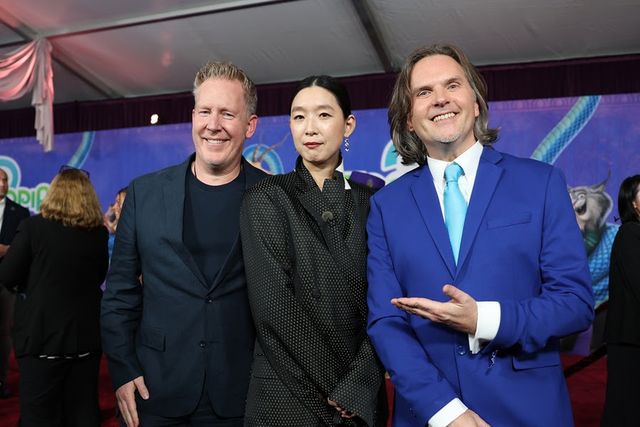 『ズートピア2』に参加！江口のりこ（中央）とジャレド・ブッシュ＆バイロン・ハワード監督
