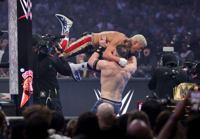 プロセス中のジョン・シナ（4枚目）