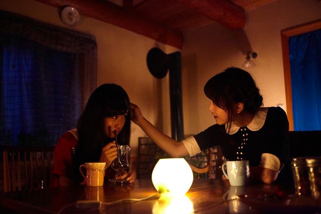 松井玲奈の制服姿！SKE卒業以来初の映画出演で！映画『はらはらなのか。』ギャラリー（2枚目）