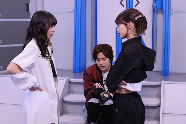 学生時代のキキコト登場！「超宇宙刑事ギャバン インフィニティ」第9話場面写真（2枚目）