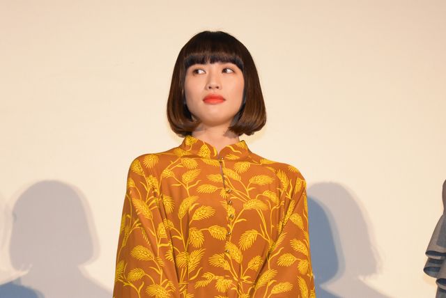 出産後の市川由衣、まさかのぎっくり腰！映画『愚行録』初日舞台あいさつフォトギャラリー（9枚目）