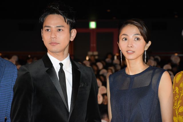 出産後の市川由衣、まさかのぎっくり腰！映画『愚行録』初日舞台あいさつフォトギャラリー（36枚目）