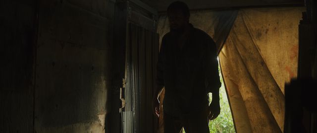 【12枚】男は喰い、女は飼う…カナダ発の食人ホラー『人肉村』（8枚目）