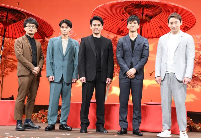 西島秀俊、内野聖陽、松村北斗ら勢揃い！『劇場版「きのう何食べた？」』完成報告会（30枚目）