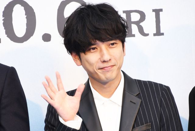 二宮和也＆波瑠『アナログ』ブルーカーペットイベント：フォトギャラリー