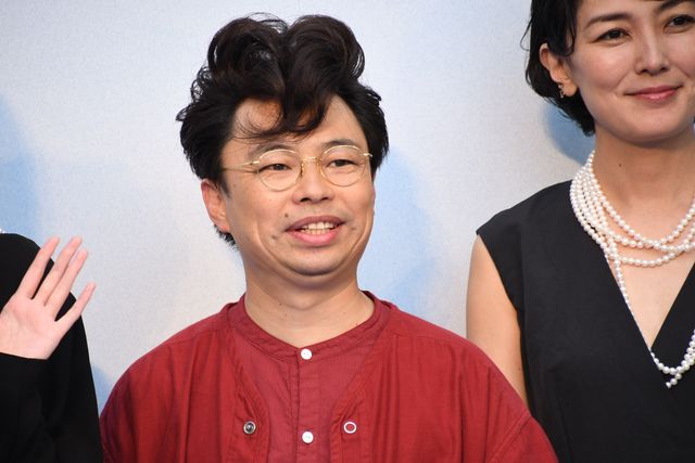 二宮和也＆波瑠『アナログ』ブルーカーペットイベント（7枚目）