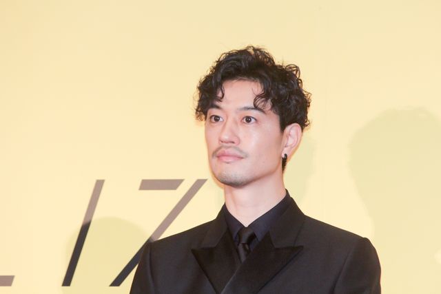 草なぎ剛、清原果耶、中川大志ら主要キャスト集結！『碁盤斬り』完成披露舞台あいさつ（9枚目）